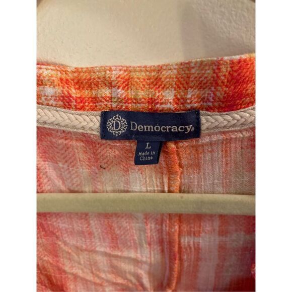 Democracy Rayon Top - Picture 4 of 5